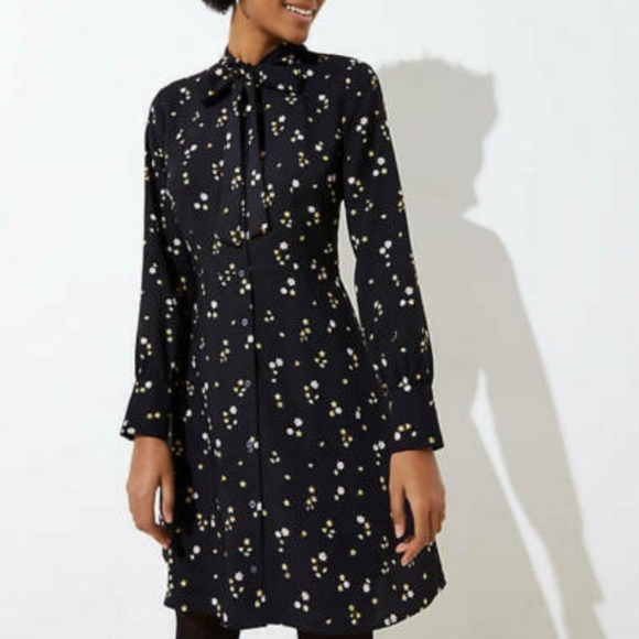 LIKE NEW LOFT Black Floral Tie Neck Flare Long Sleeve Dress Size 4 - Picture 1 of 10